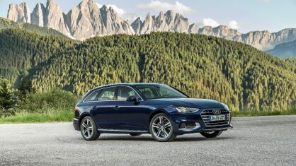 AUDI A4 40 TFSI mHEV Quattro S Line S tronic